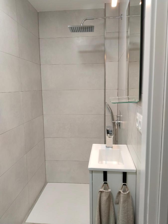Acogedor Apartamento Loft Alhaurin de la Torre Bagian luar foto