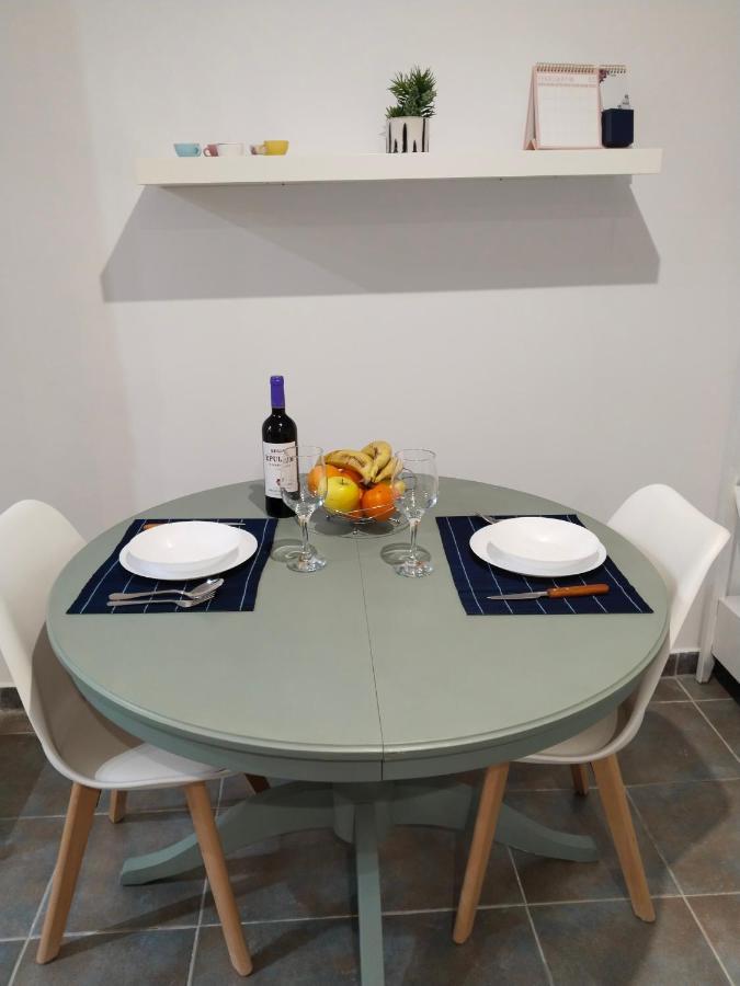 Acogedor Apartamento Loft Alhaurin de la Torre Bagian luar foto