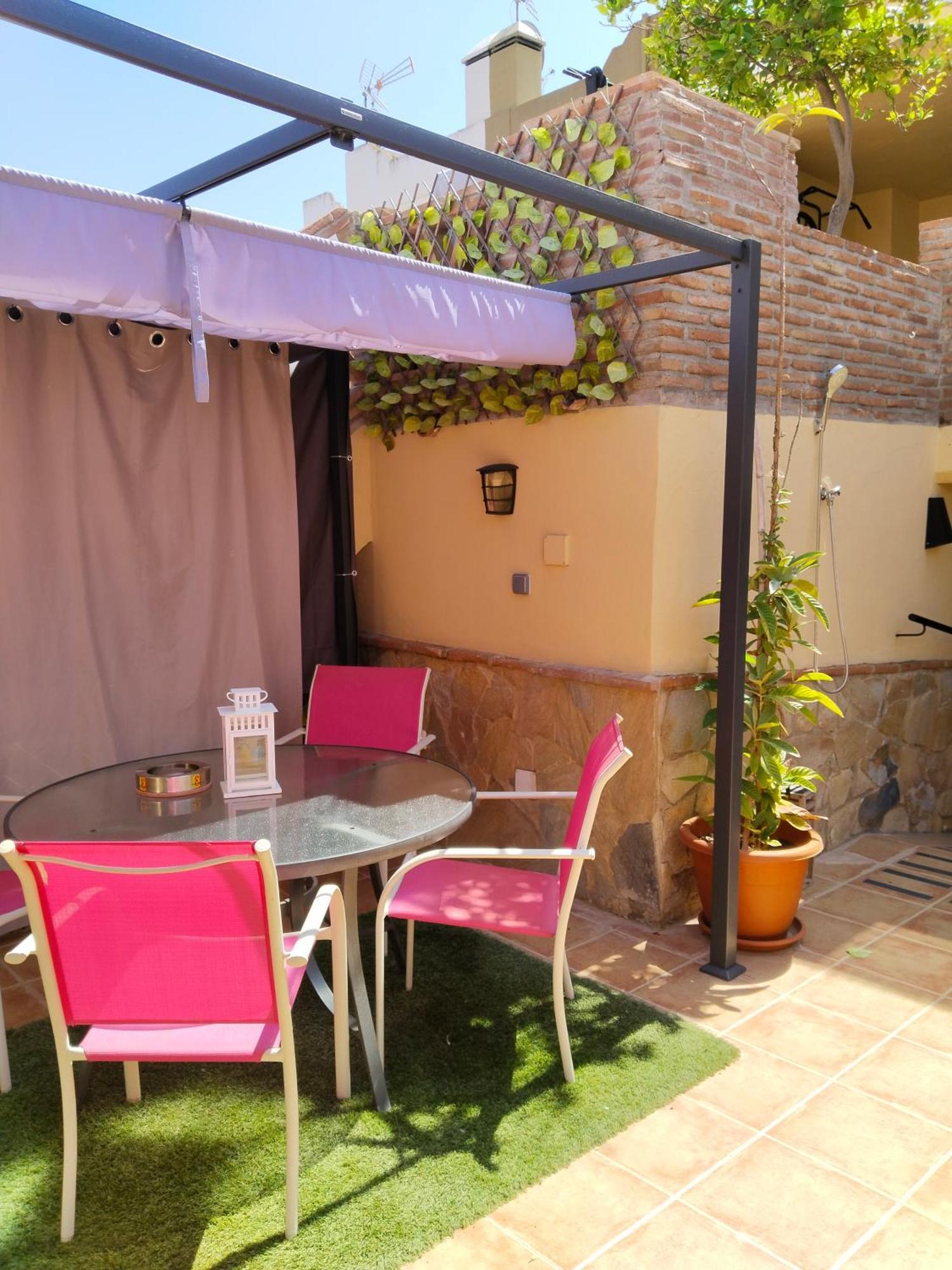 Acogedor Apartamento Loft Alhaurin de la Torre Bagian luar foto