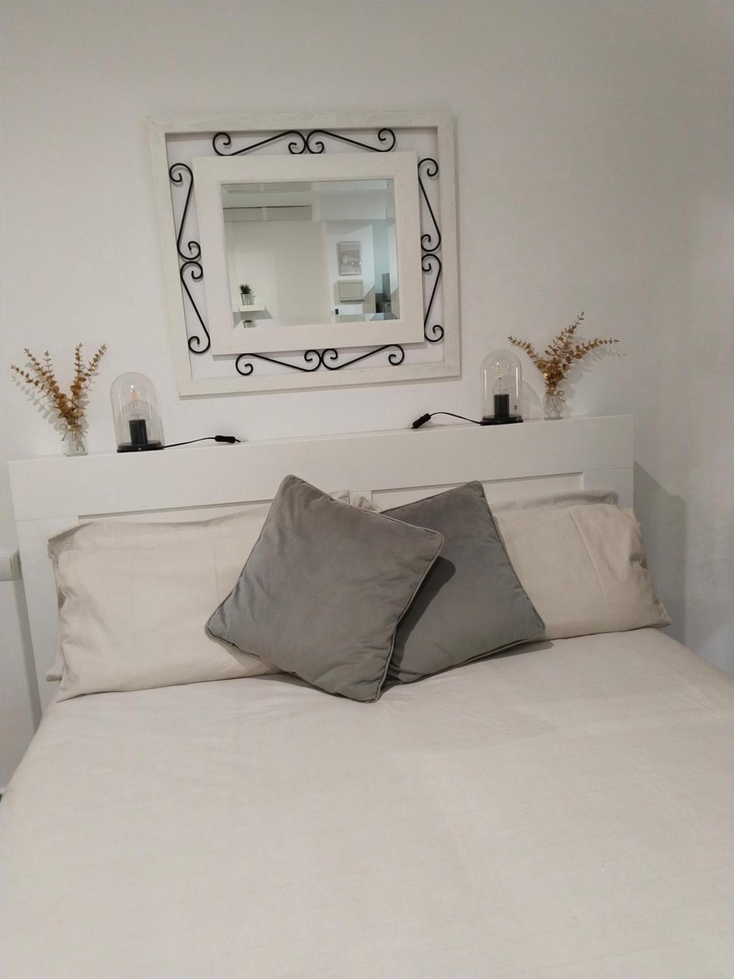 Acogedor Apartamento Loft Alhaurin de la Torre Bagian luar foto